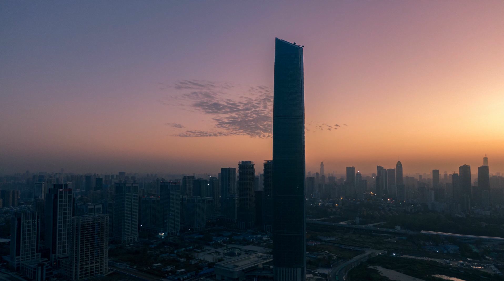 武汉站地标风光城市宣传片航拍